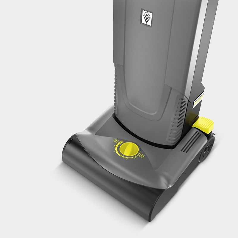 Вертикална прахосмукачка с четка Karcher CV 30/1